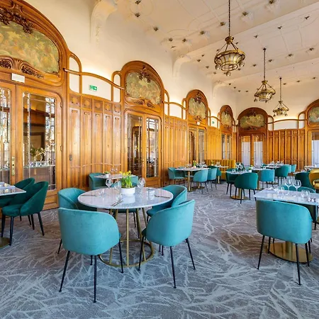 Mercure Lyon Centre Château Perrache-2